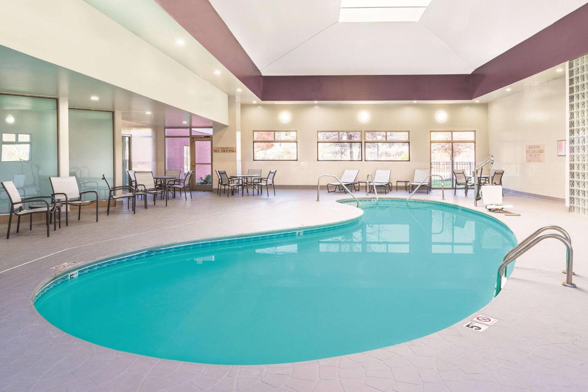 La Quinta By Wyndham Loudon Hotell Eksteriør bilde
